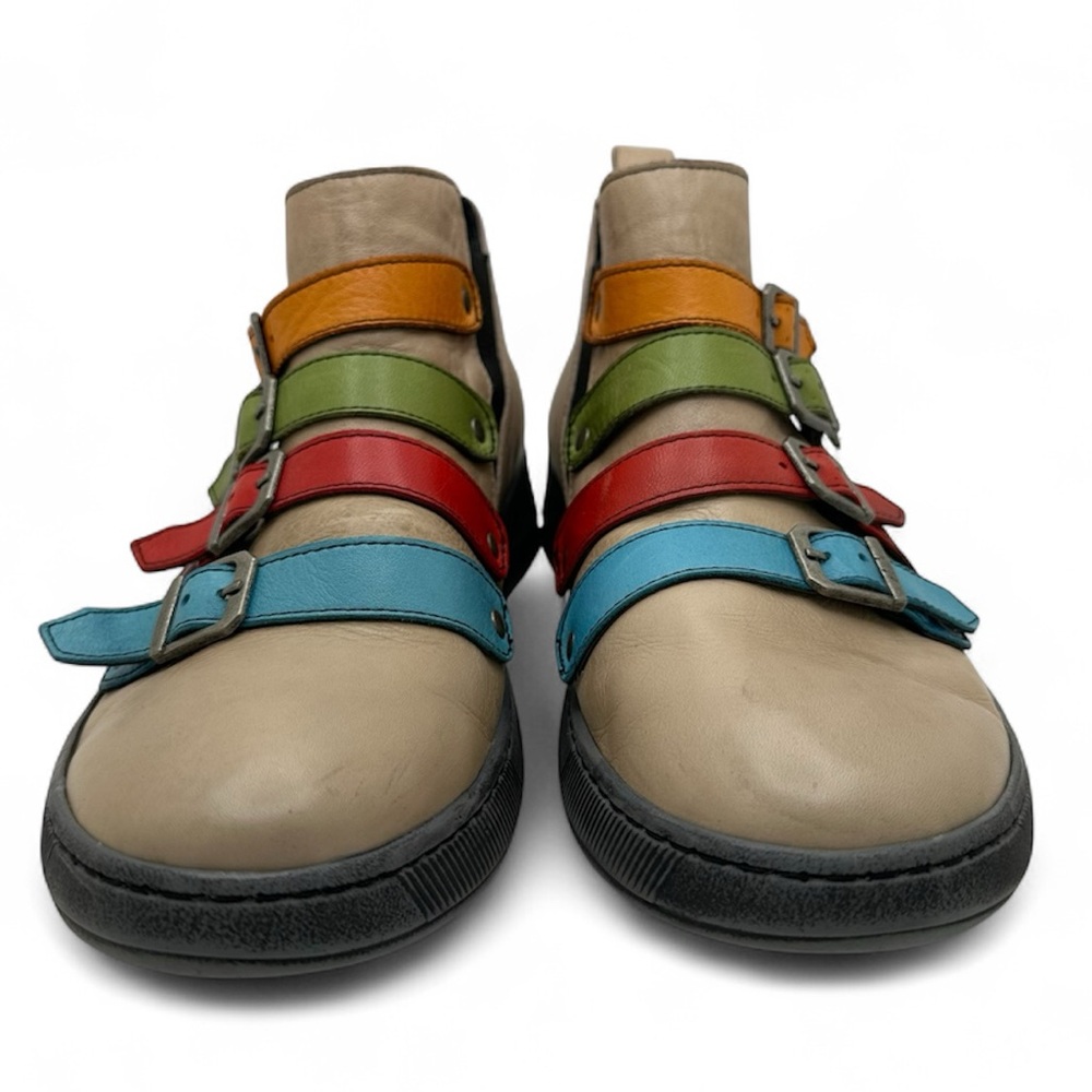 Four Buckle Slip On Tan Multicolor Hippie Boho Sz 10 Shoes Retro Old School